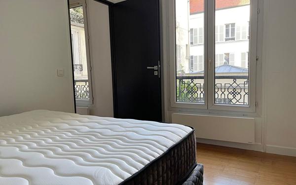 Appartement à louer    2 pièces •  Paris 11