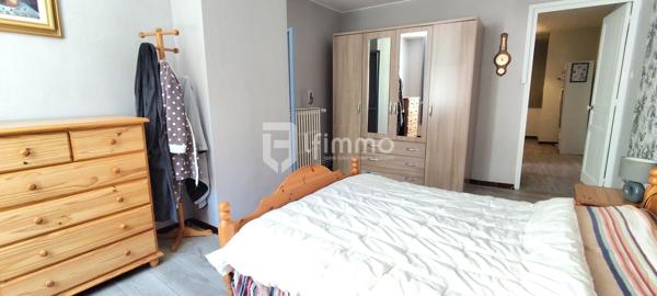 Maison de village 2 terrasses, 2 chambres.