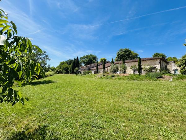 Maison à vendre à Bertric-Burée (24320) - Dordogne
