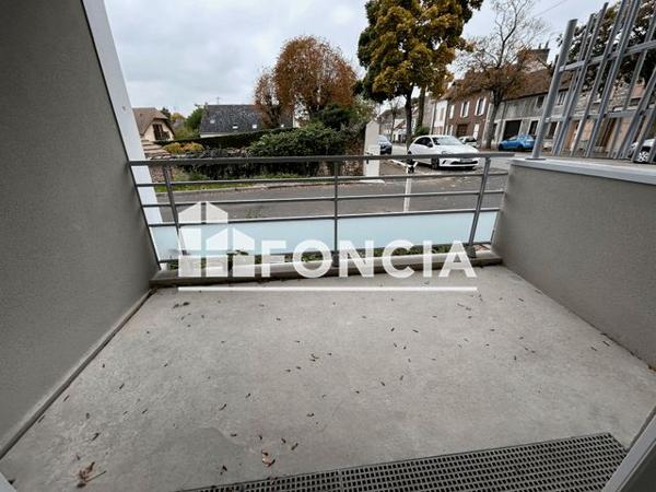 Location Studio 31.6 m² - 19 QUAI CAMERE ET 38 AVENUE DE PARIS Vernon 27200