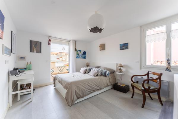 Marseille (13008) RARE - Cabanon avec terrasse aux Goudes