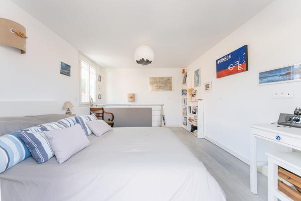 Marseille (13008) RARE - Cabanon avec terrasse aux Goudes