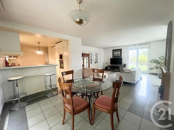 Maison à vendre  7 pièces - 230 m2 FORGES LES BAINS - 91