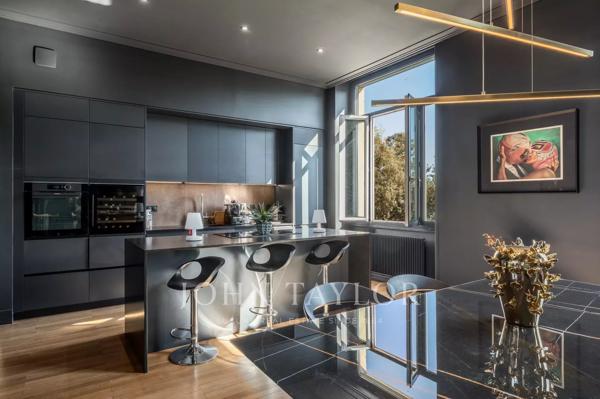 CHARTRONS - APPARTEMENT AVEC TERRASSE - EXCLUSIVITÉ JOHN TAYLOR