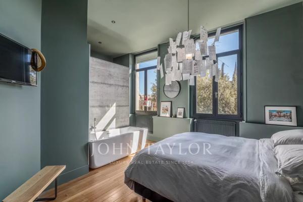 CHARTRONS - APPARTEMENT AVEC TERRASSE - EXCLUSIVITÉ JOHN TAYLOR