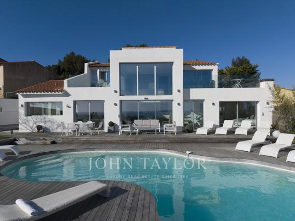 Villa contemporaine avec vue mer panoramique à Cassis