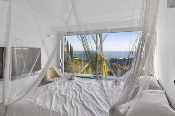 Villa contemporaine avec vue mer panoramique à Cassis
