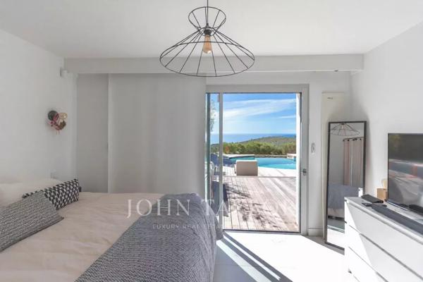 Villa contemporaine avec vue mer panoramique à Cassis