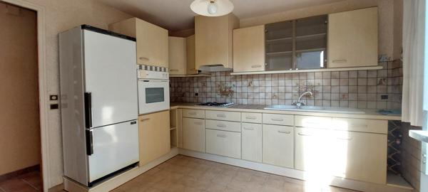 Maison  4 pièce(s)  3 chambre(s)  88 m²