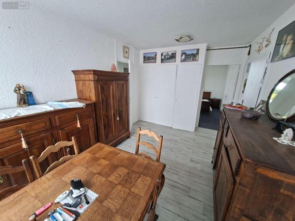 Appartement à rénover à vendre à Maubeuge dans le Nord (59600), ref : 2237