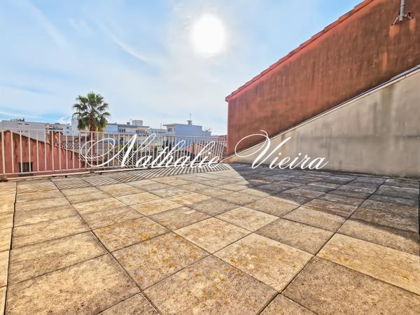 Palavas-les-Flots (34250) MAISON T3 69 m2 AVEC COUR ET TOIT TERRASSE 35 M2