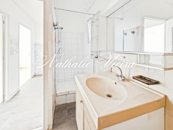 Palavas-les-Flots (34250) MAISON T3 69 m2 AVEC COUR ET TOIT TERRASSE 35 M2