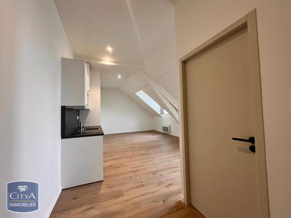 Appartement à louer 1 pièce 34.3m²