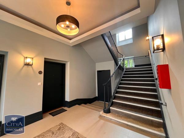 Appartement à louer 1 pièce 34.3m²