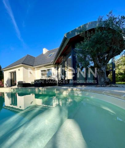 Maison contemporaine au coeur de Saint Evarzec