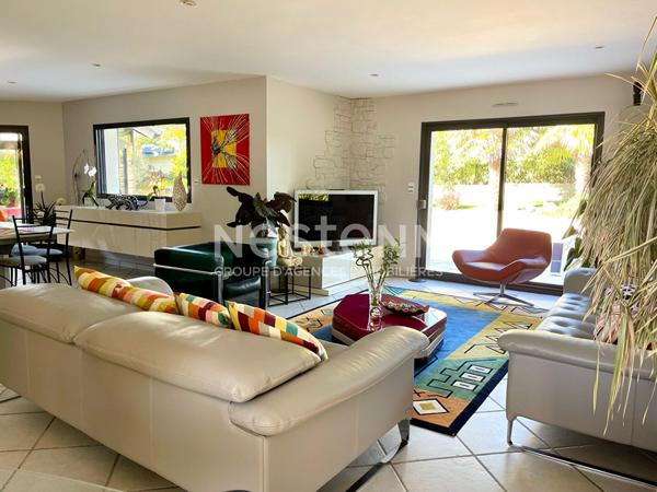 Maison contemporaine au coeur de Saint Evarzec