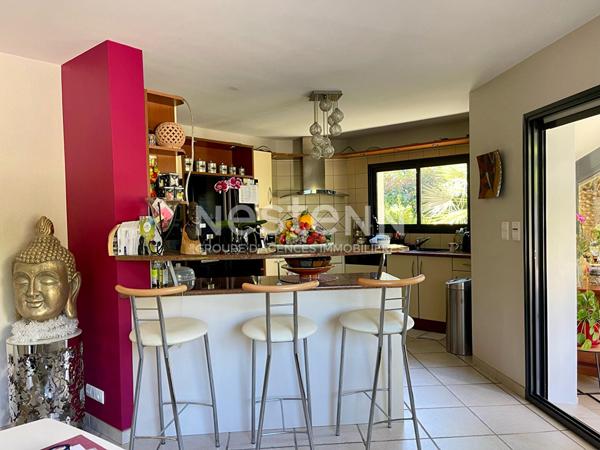 Maison contemporaine au coeur de Saint Evarzec