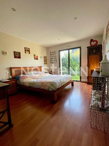 Maison contemporaine au coeur de Saint Evarzec