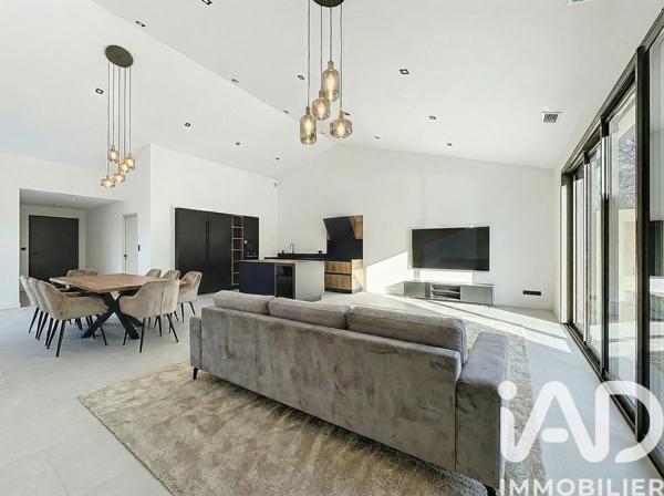 Maison à vendre 5 pièces 172 m² Béziers