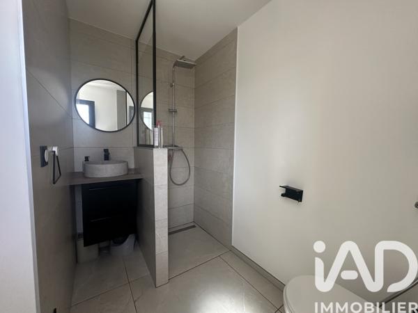 Maison à vendre 4 pièces 155 m² Laudun-l'Ardoise