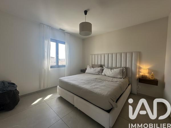 Maison à vendre 4 pièces 155 m² Laudun-l'Ardoise