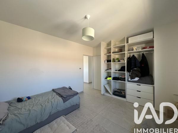 Maison à vendre 4 pièces 155 m² Laudun-l'Ardoise