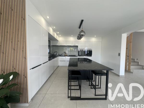 Maison à vendre 4 pièces 155 m² Laudun-l'Ardoise