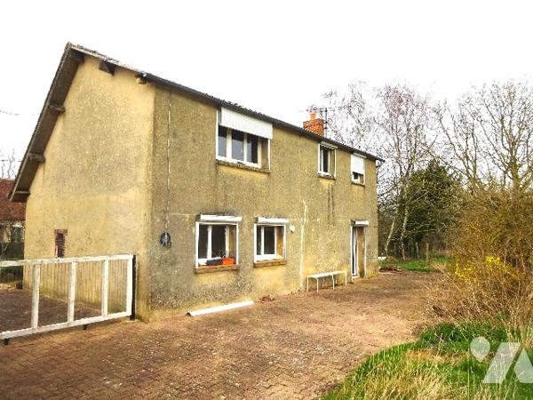 MAISON A RENOVER A VENDRE A BRUNELLES