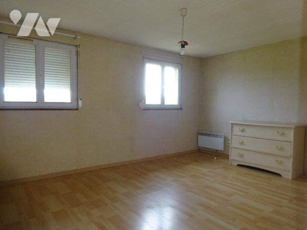 MAISON A RENOVER A VENDRE A BRUNELLES