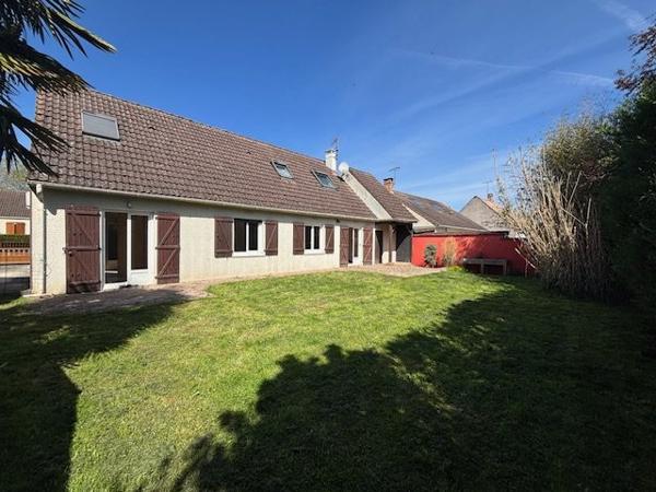 Maison à BRIE COMTE ROBERT (77170)