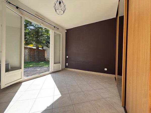 Maison à BRIE COMTE ROBERT (77170)