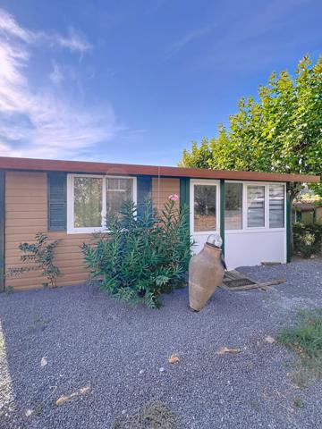 Sud Ardèche / Les Vans : Chalet 39 m2 avec terrasse et jardin de 102m2