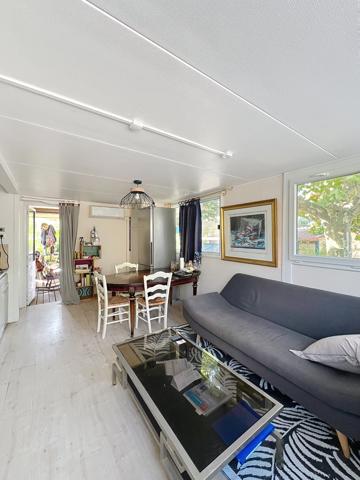 Sud Ardèche / Les Vans : Chalet 39 m2 avec terrasse et jardin de 102m2