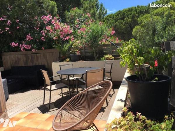 Appartement T2 avec grande terrasse et accès direct à la plage – Port Camargue, Plage Nord