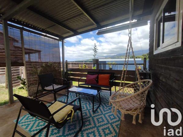 Maison 11 pièces de 270 m² à Saint-Pierre (97432)