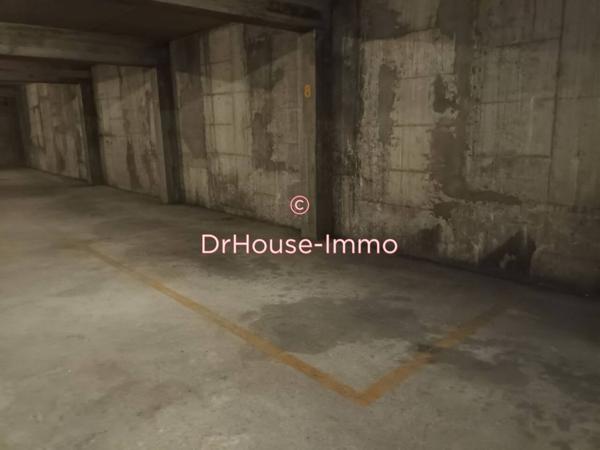 Parking / Box à vendre de 11 m²