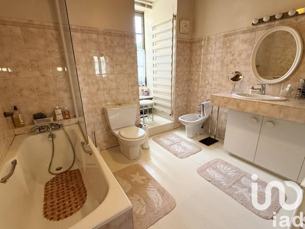 Maison à vendre 7 pièces 157 m² Figeac