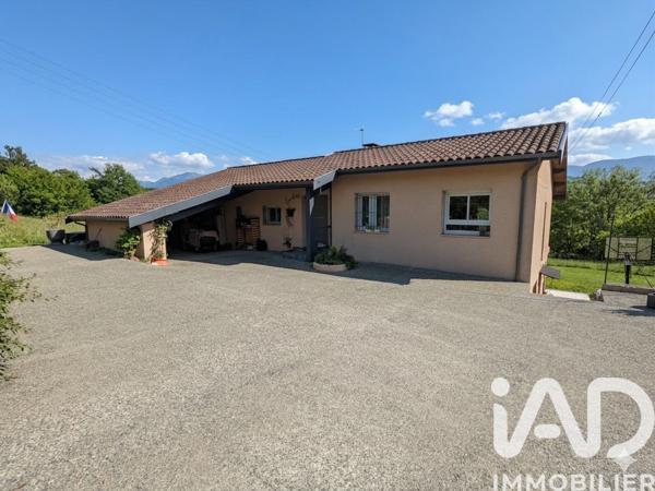 Maison à vendre 6 pièces 161 m² Montjoie-en-Couserans