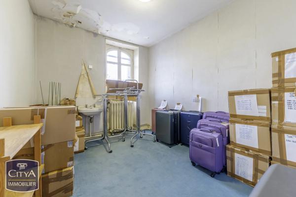 Immeuble à vendre 334m² Châteauroux (36000)