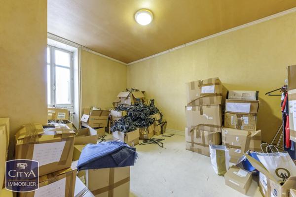 Immeuble à vendre 334m² Châteauroux (36000)