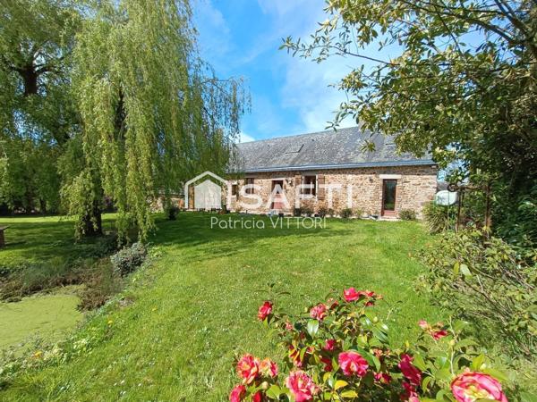 Propriété avec maison en pierre et dépendances