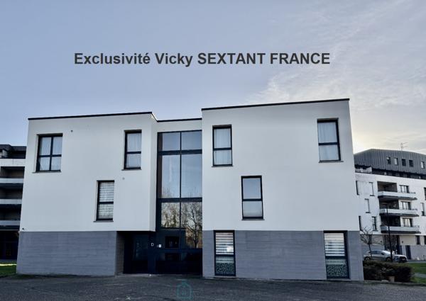 Magnifique appartement avec deux places  de parking privatives.