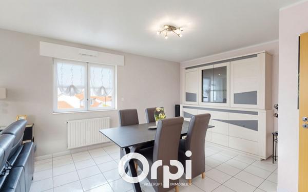 Appartement à vendre    4 pièces •  Villers-la-Montagne