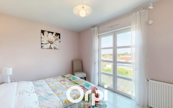 Appartement à vendre    4 pièces •  Villers-la-Montagne