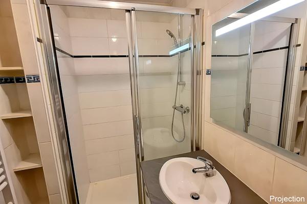 APPARTEMENT TYPE 2 CENTRE VILLE