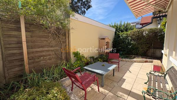 Vente
                Maison117 m² - 5 Pièces -
                    BORDEAUX (33200)