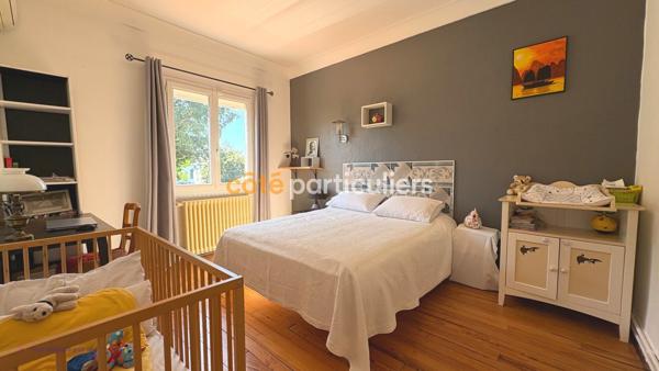 Vente
                Maison117 m² - 5 Pièces -
                    BORDEAUX (33200)