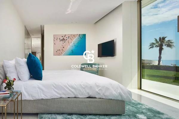 Villa 8 pièces à vendre Cannes - 06400 / Réf: 85865437