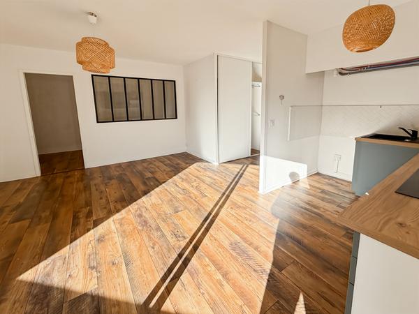 A vendre appartement T1 Bis Bordeaux 33000