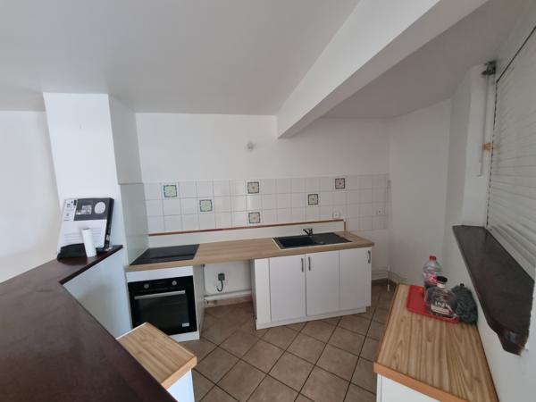 APPARTEMENT T4 A DUGAZON - LES ABYMES
